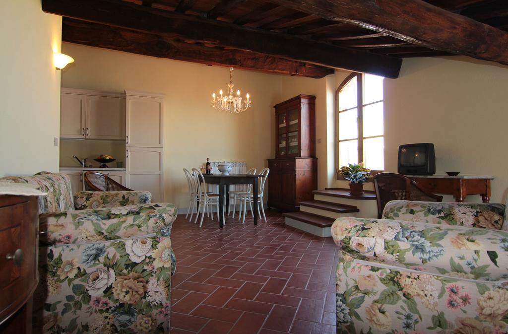 La Terrazza Sulla Val D'Orcia Apartment Castiglione dʼOrcia Стая снимка