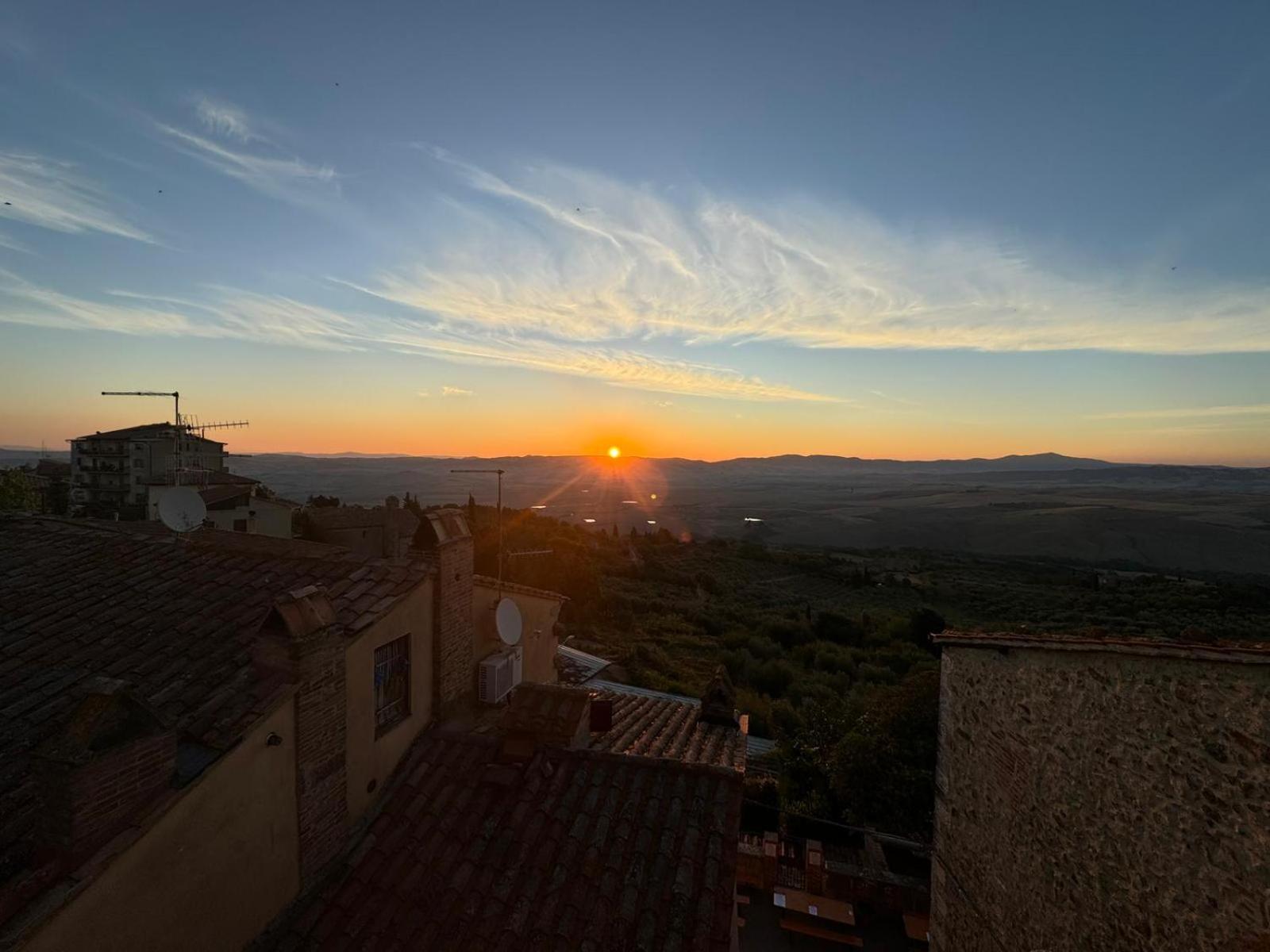 La Terrazza Sulla Val D'Orcia Apartment Castiglione dʼOrcia Екстериор снимка