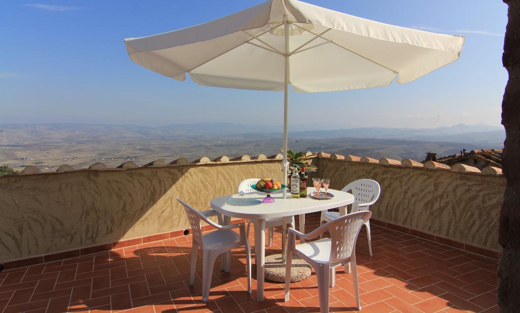 La Terrazza Sulla Val D'Orcia Apartment Castiglione dʼOrcia Екстериор снимка